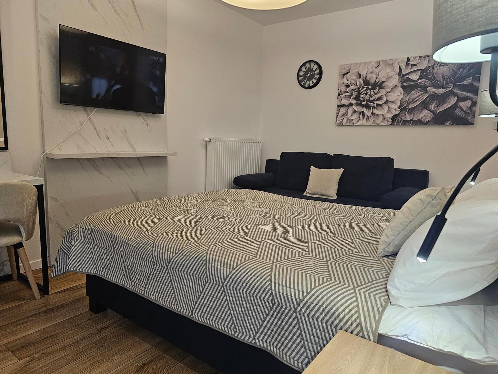 City Sense New Apartments - Main Station And City Center Breslavia Esterno foto