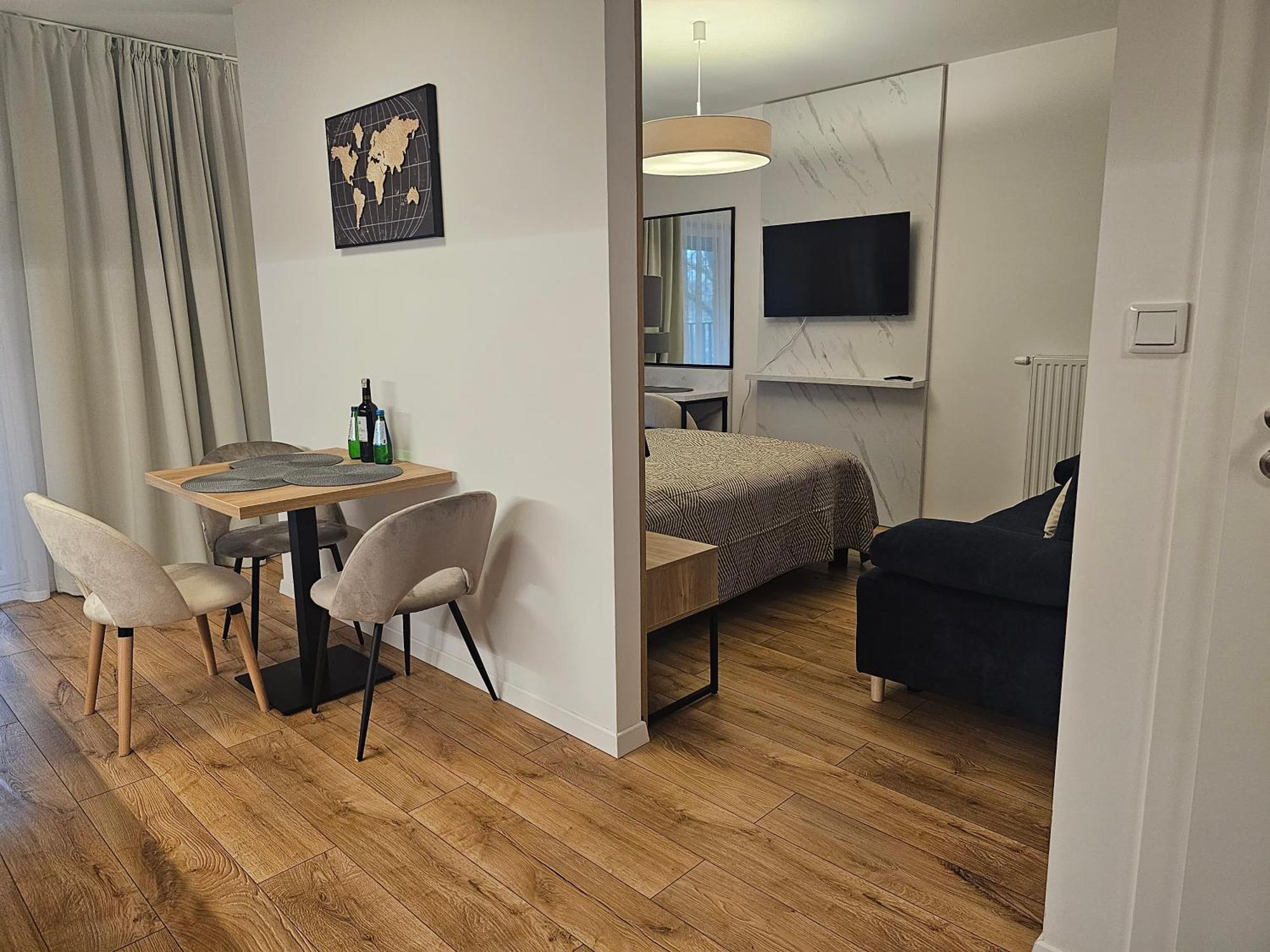 City Sense New Apartments - Main Station And City Center Breslavia Esterno foto
