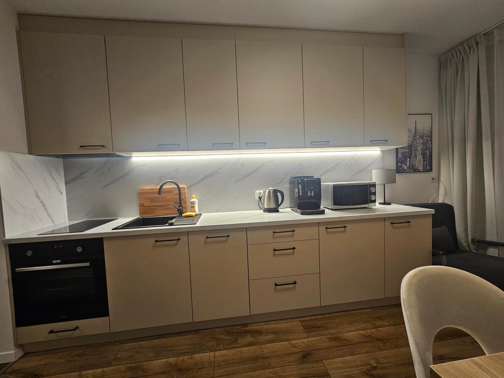 City Sense New Apartments - Main Station And City Center Breslavia Esterno foto