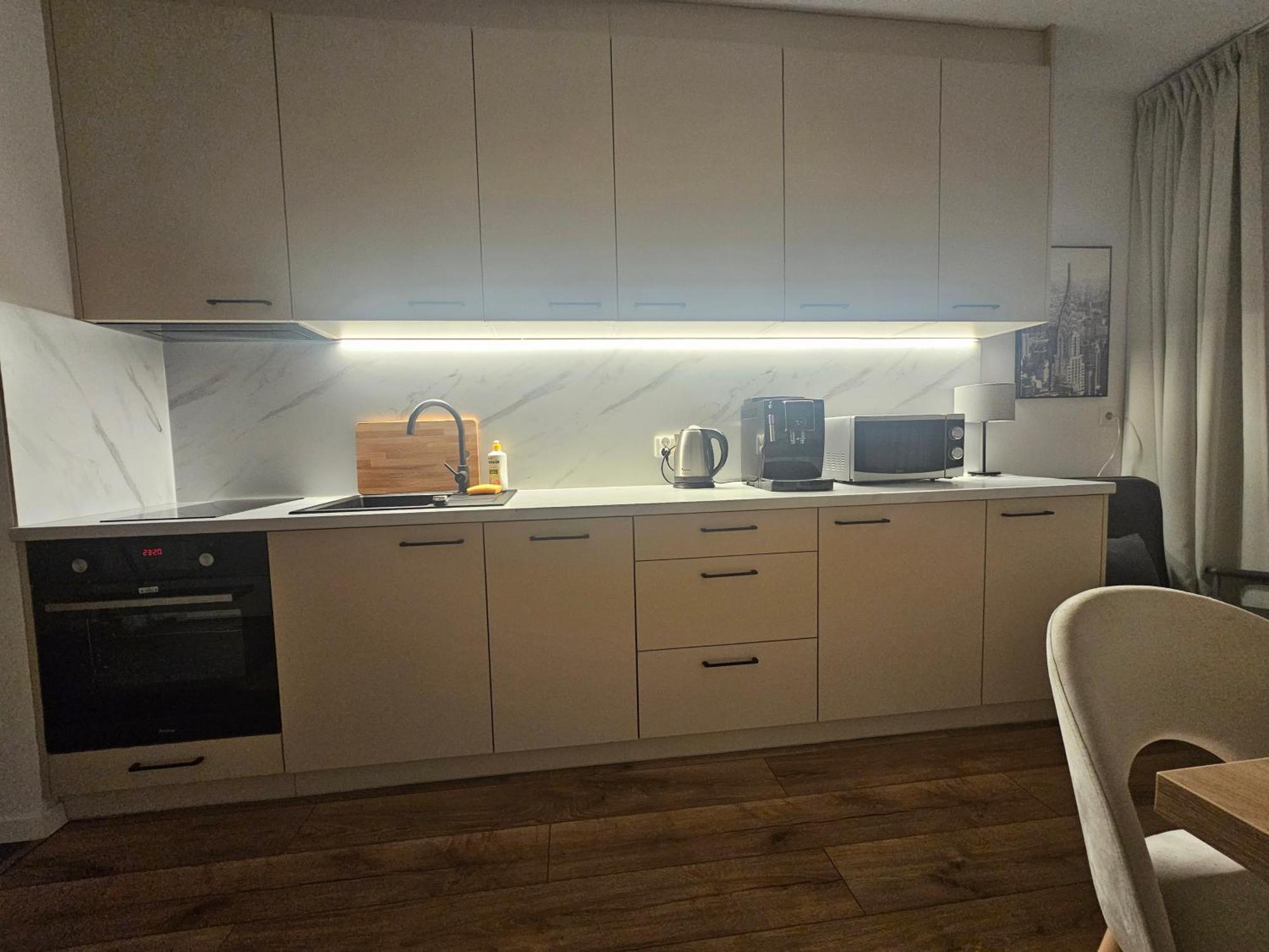 City Sense New Apartments - Main Station And City Center Breslavia Esterno foto