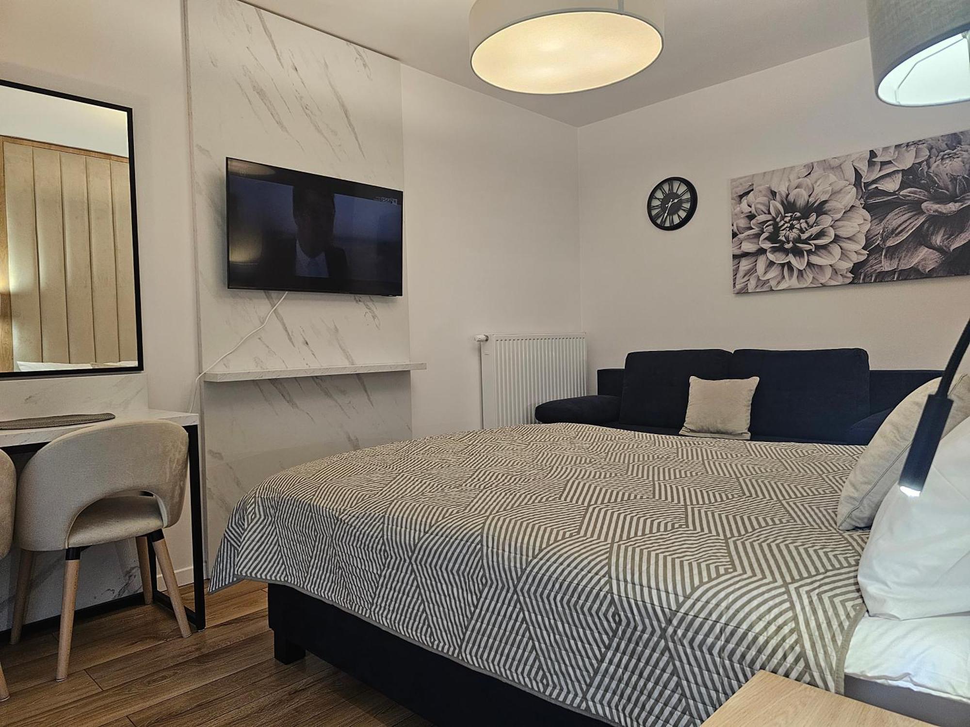 City Sense New Apartments - Main Station And City Center Breslavia Esterno foto