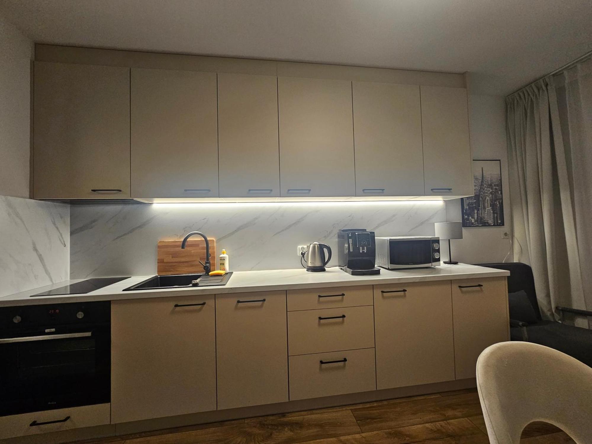 City Sense New Apartments - Main Station And City Center Breslavia Esterno foto