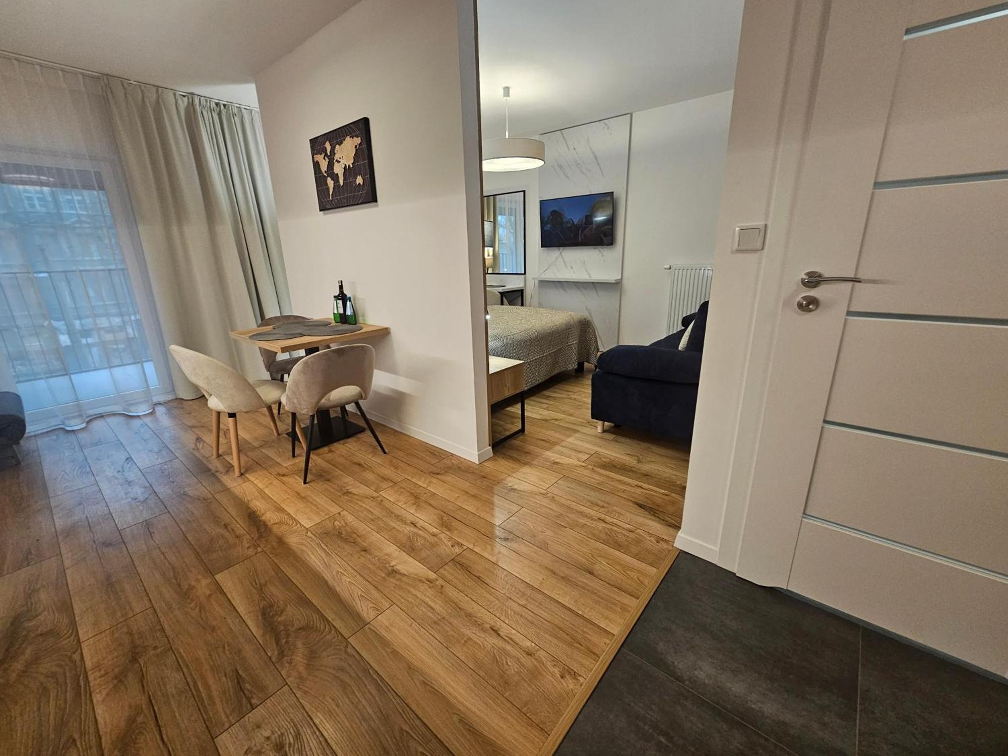 City Sense New Apartments - Main Station And City Center Breslavia Esterno foto