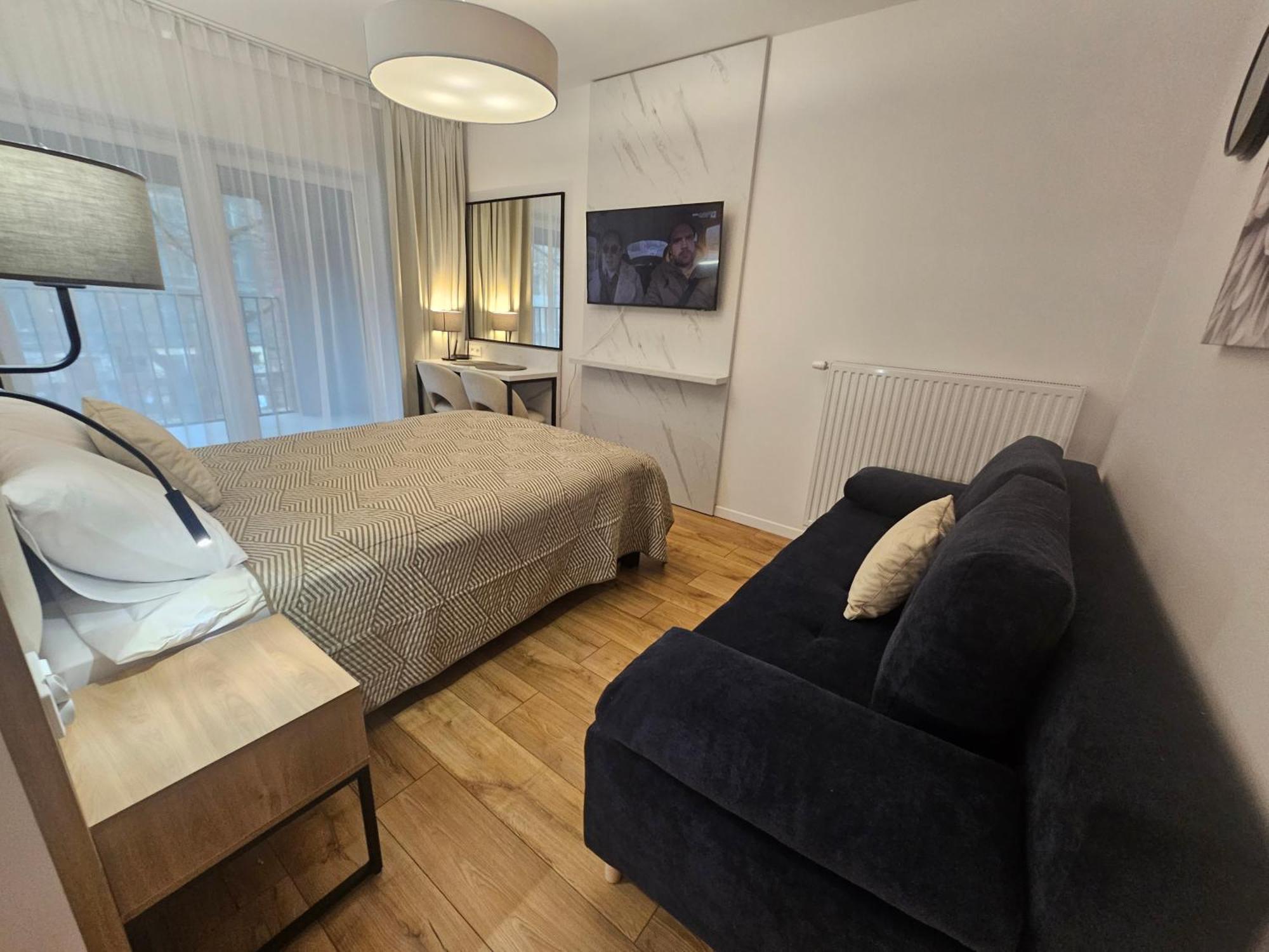 City Sense New Apartments - Main Station And City Center Breslavia Esterno foto