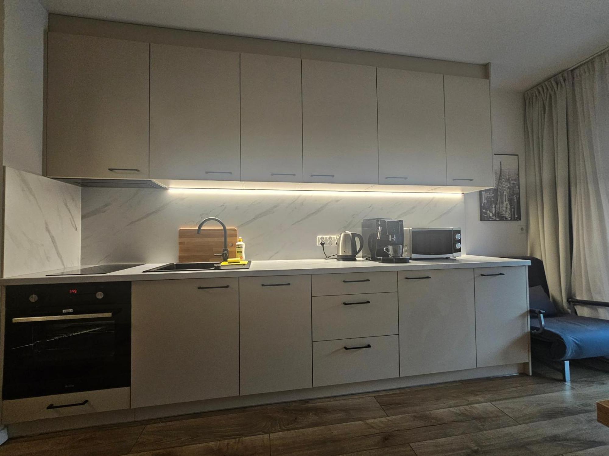 City Sense New Apartments - Main Station And City Center Breslavia Esterno foto