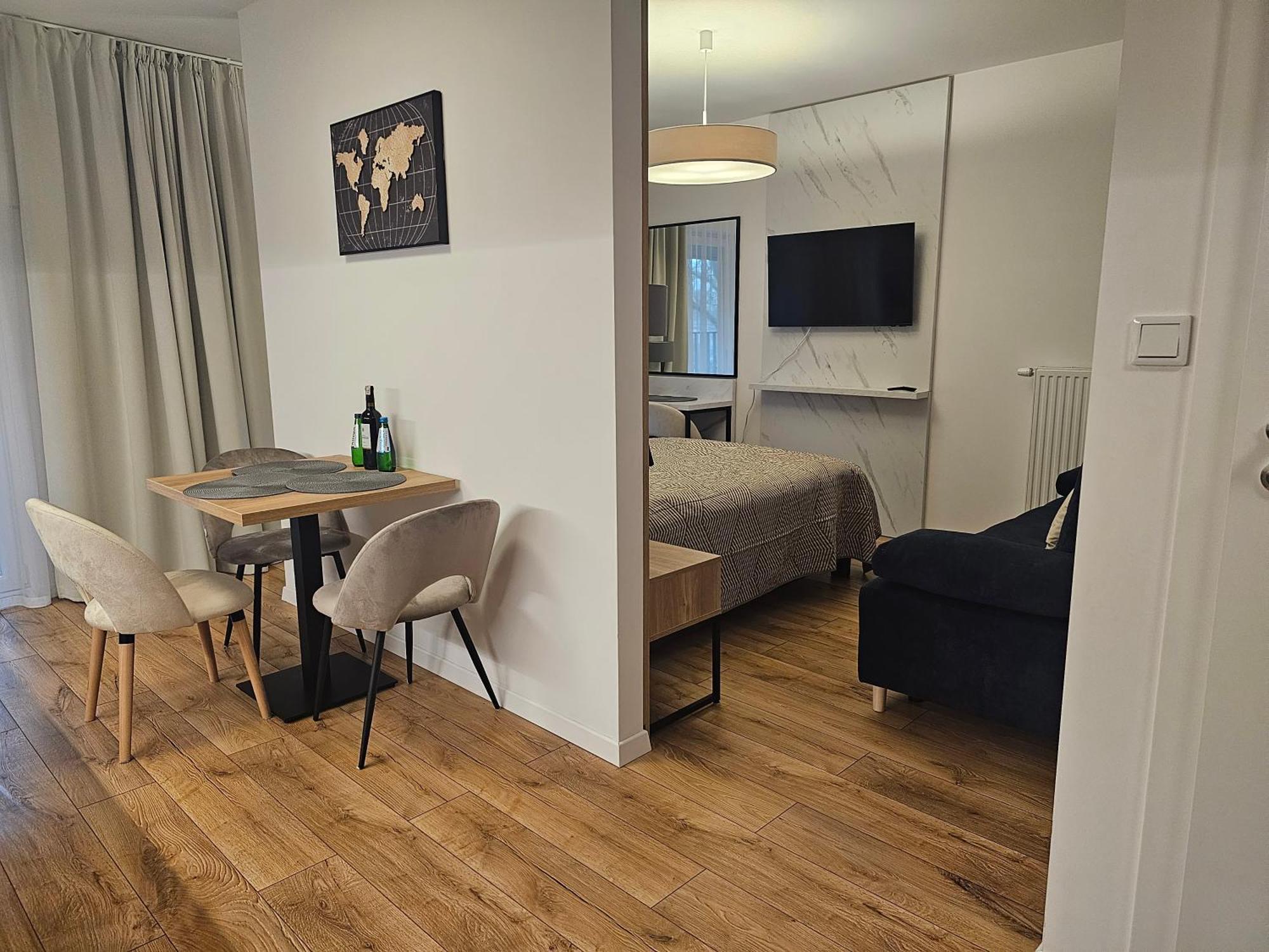 City Sense New Apartments - Main Station And City Center Breslavia Esterno foto